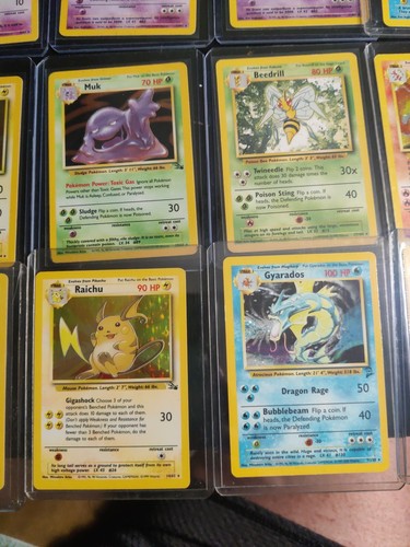 Pokemon 1999 Charizard Holo & Others Lot Of 24 - Picture 8 of 21