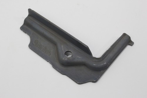 VW Vento 1H Mk3 Battery Hold Down Clamp and Bolt New Genuine 5Q0803122B - Picture 5 of 13
