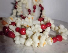 Vintage Faux Popcorn Cranberry Christmas Tree Garland Realistic 8 Feet Long