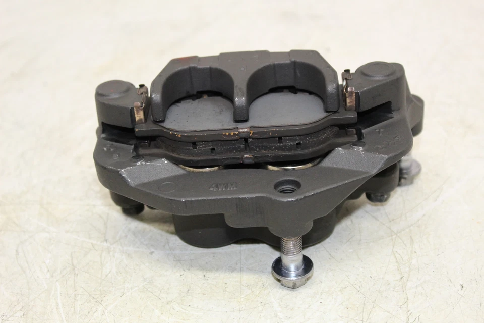 2015 Yamaha Bolt Xvs950 Left Front Brake Caliper - Image 4 of 4