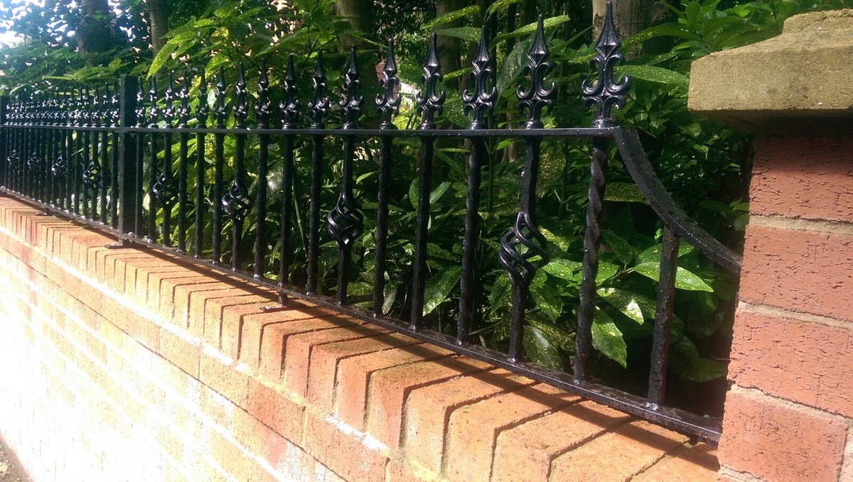 Ulk Railing Compound Wall Railing Design Hudson Palm Fence Panel Light Oak For