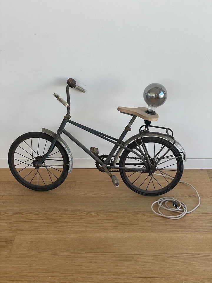 Vélo Ancien Enfant/jouet ancien vélo enfant vintage/old bike Transformé En Lampe - Photo 2/4