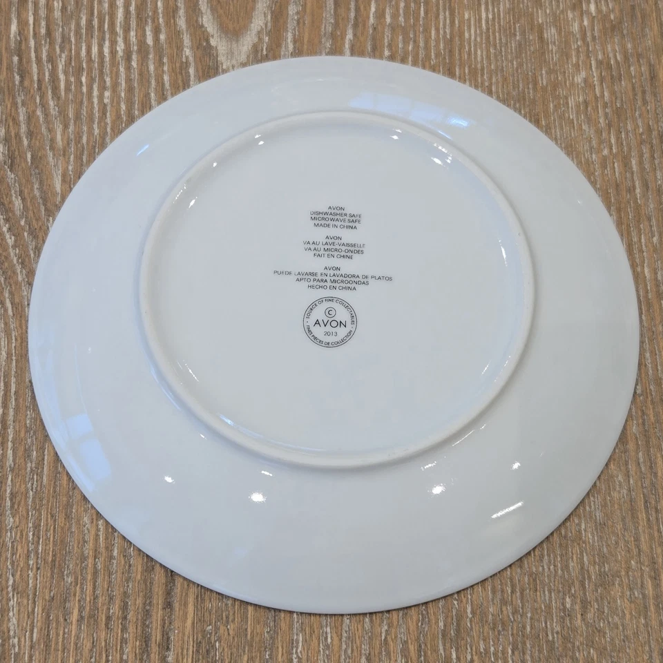 Juego de 4 platos de ballet Cascanueces 2013 Avon 7" aperitivo ensalada postre coleccionable Foto 3 de 4