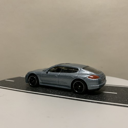 2014 Matchbox MBX Adventure City Porsche Panamera Silver 7/120 NRMT As-Shown - Picture 3 of 19