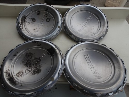 1949 1950 DODGE CORONET MEADOWBROOK ROYAL HUBCAPS WHEEL COVERS CENTER CAPS MOPAR - Picture 6 of 7