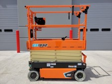 2025 JLG ES1932 ELECTRIC 507 LB SCISSOR LIFT 19 FT MANLIFT LOW HOURS SKYJACK