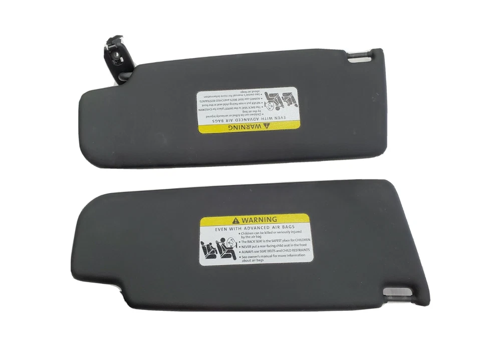 VW GTI 2011 parasol 2 parasoles. COLOR NEGRO.NÚMEROS DE PIEZA: 1KO857551, 1K0857552 Foto 2 de 4