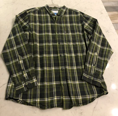 Columbia Sportsman Company Men's Large Green Plaid Long Sleeve Button Down Shirt - Image 1 of 4