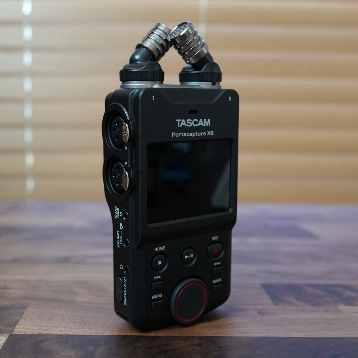 TASCAM Portacapture X6 本体 Portacapture X6 | 6-Channel 32-Bit Float Portable Audio Field