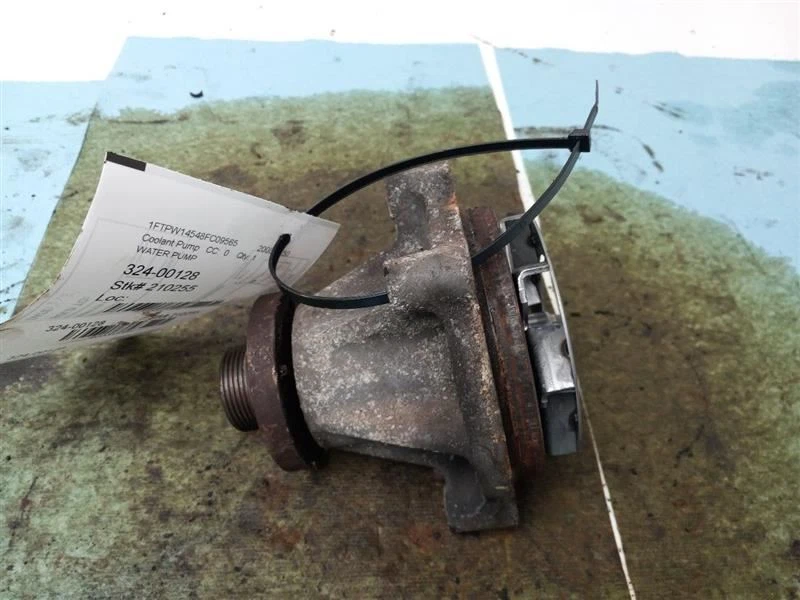 Bomba de agua para Ford F150 2007-2019 Foto 2 de 4