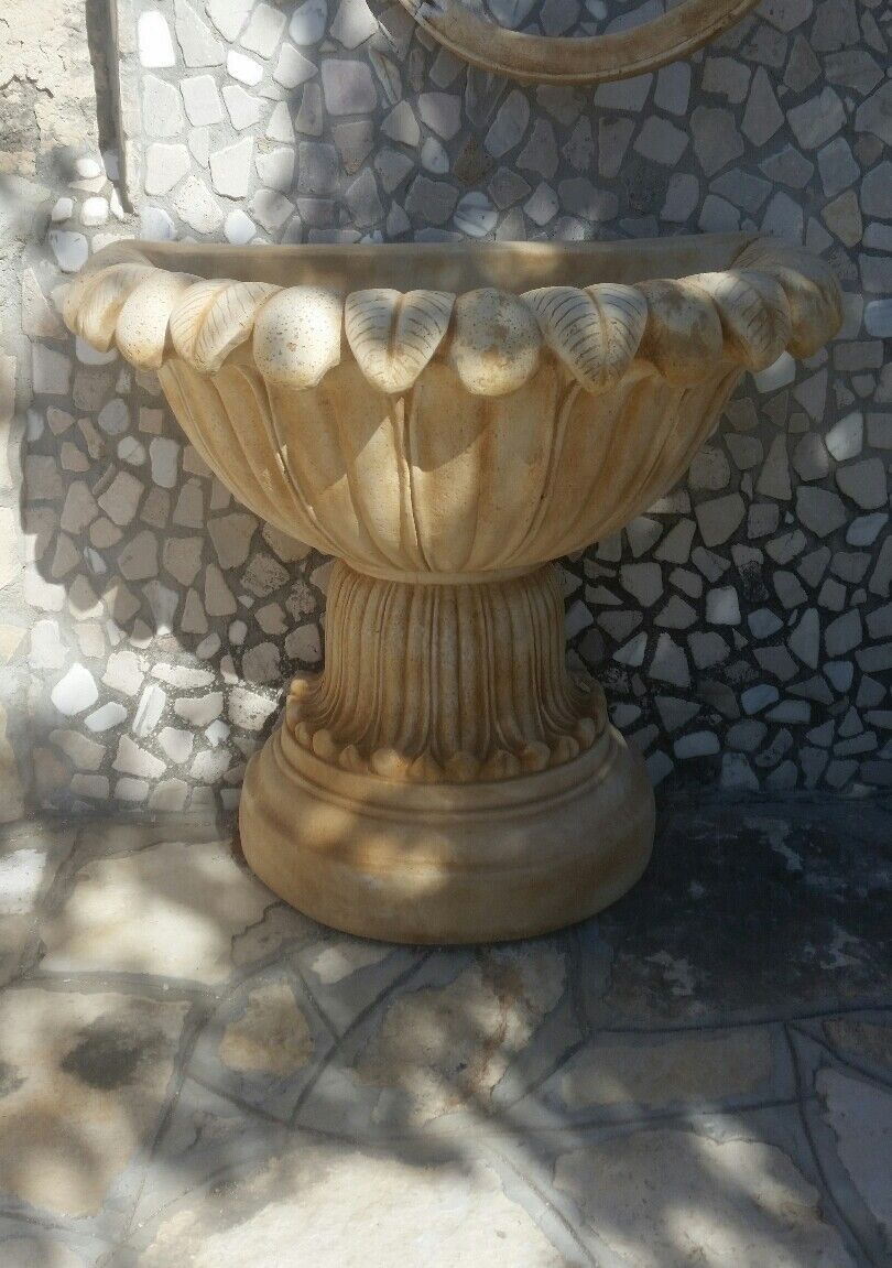 Foto 1 di 2