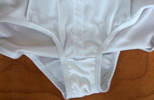 Marlon size 16-18 Medium control knickers panty girdle lace panel White - Picture 9 of 9