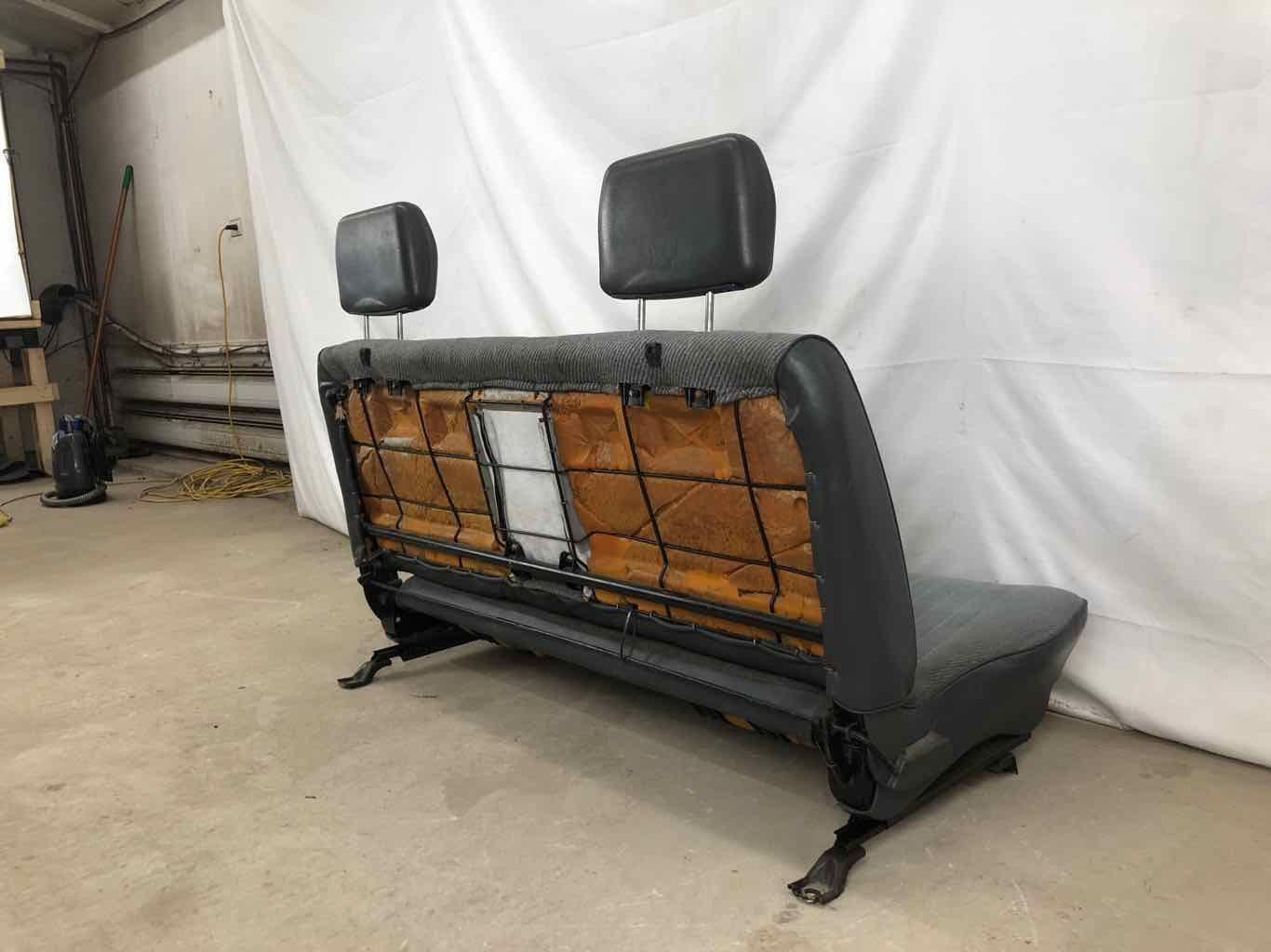 198795 Nissan D21 Hardbody Pickup Gray (k) Bench Seat *Staining* Nice