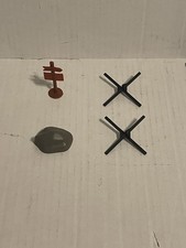 Army Man Toy Tank Stoppers Scenic Pieces 4 Pieces Total
