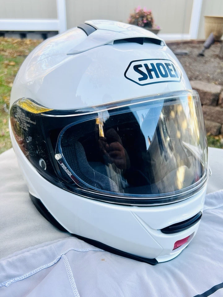 Casco modular Shoei Neotec II blanco/visera transparente/bolsa de almacenamiento OEM/tamaño grande  Foto 3 de 4