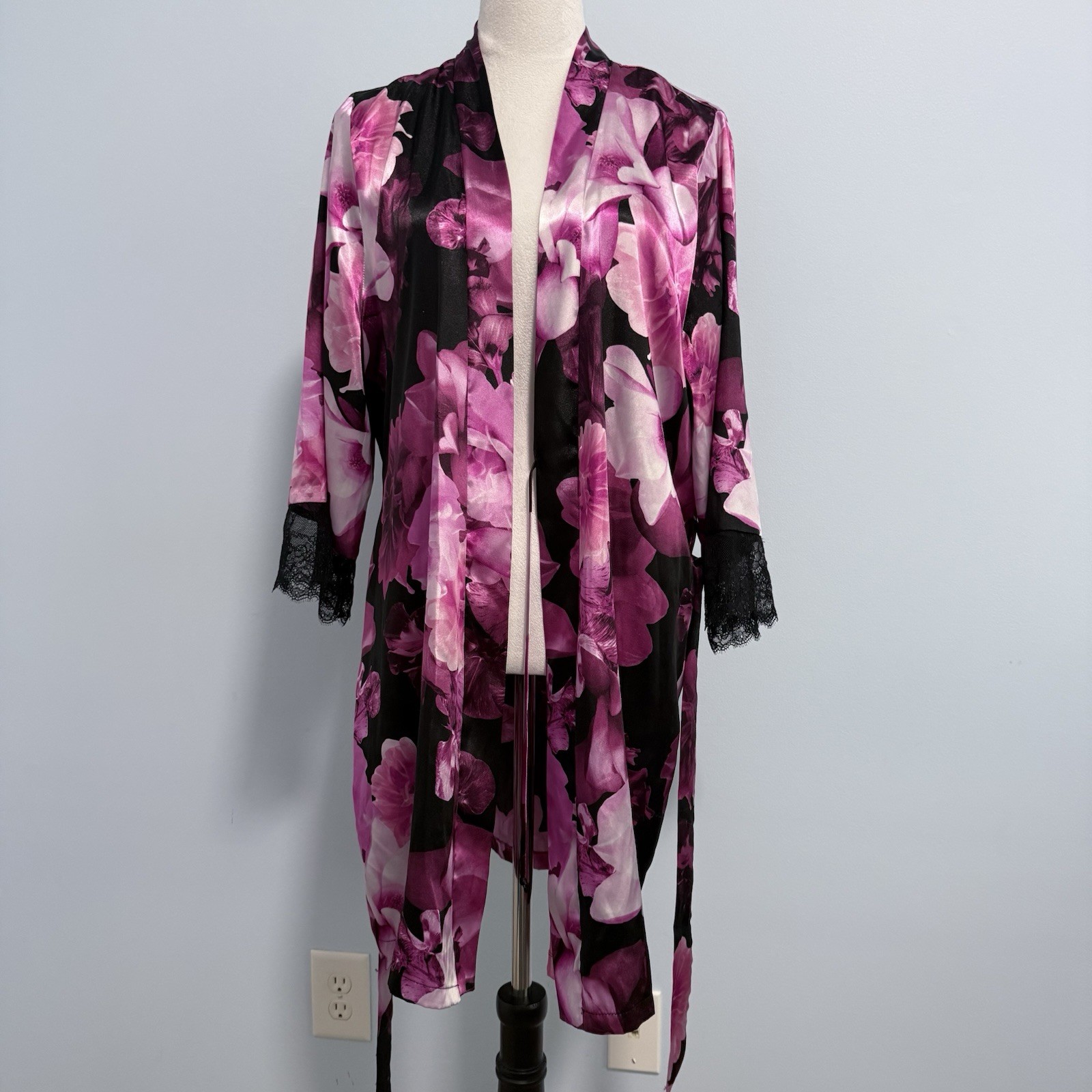Linea Donatella Women's Erina Floral Print Robe Size M
