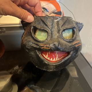 RARE 1920S HALLOWEEN SMILING BLACK CAT PAPER MACHE PULP JACK O LANTERN