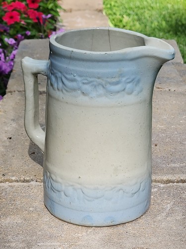 Redwing Stoneware - Cherry Band Blue Grey Salt Glazed Pitcher Antique - Picture 2 of 17