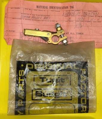 Dresser 10845601 BRUSH HOLDER ASSY. (Shaw-Box/Budgit)