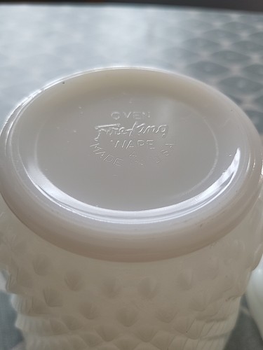 2 x Fioriere in vetro latte bianco con gancio di ancoraggio Fire King - Foto 9 di 12