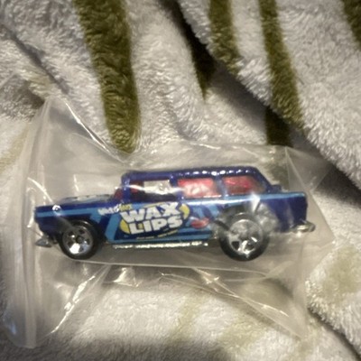 Hot Wheels Sweet Rides 1955 Chevy Nomad Wax Lips Blue 1:64 Diecast Car