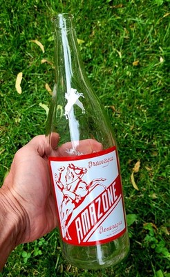 Quart size AMAZONE 30oz ACL  Cowgirl  soda pop bottle Quebec, Canada