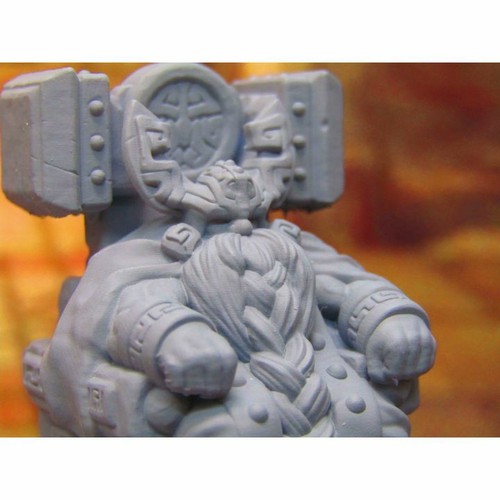Dwarven King on Stone Dwarf Throne Mini Miniatura Nano Stampato in 3D Modello 28/32mm - Foto 6 di 8