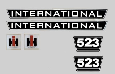 Oldtimer Aufkleber 844S IHC International 844S Traktor Aufkleber – Logo Emblem Sticker In Schwarz-weiß, Lang Ihc Logo