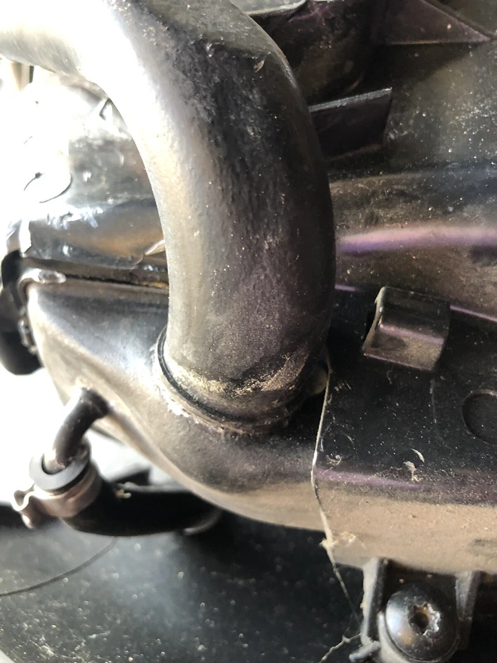 08 09 10 BUELL 1125CR ЛЕВЫЙ РАДИАТОР ДВИГАТЕЛЯ OEM БЕЗ УТЕЧЕК ВЕНТИЛЯТОР ОХЛАЖДЕНИЯ 1125 R - Изображение 4 из 4