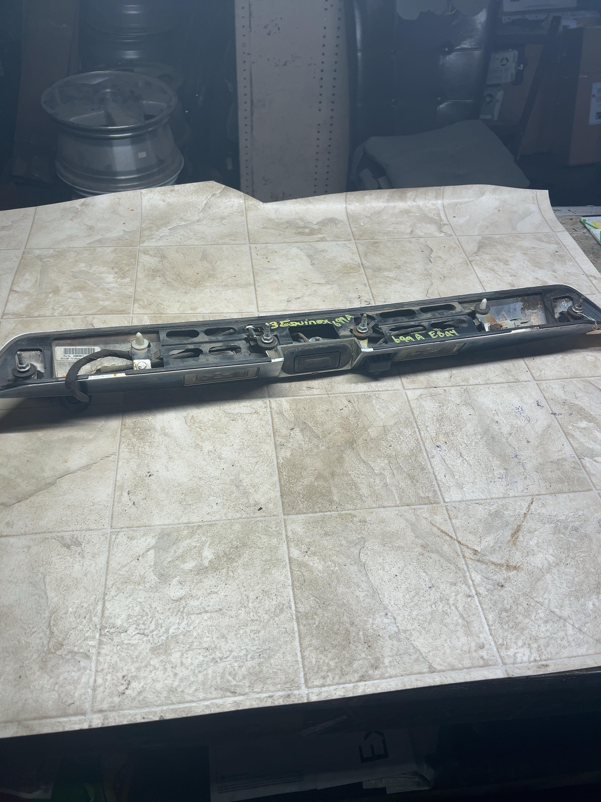 2010-2015 Chevrolet Equinox Lift Gate Applique Molding W Camera GM  