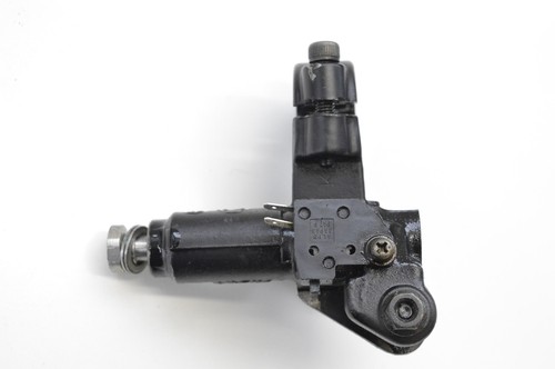 1999 TRIUMPH 955I SPRINT ST BRAKE LEVER MECHANISM - Picture 5 of 5