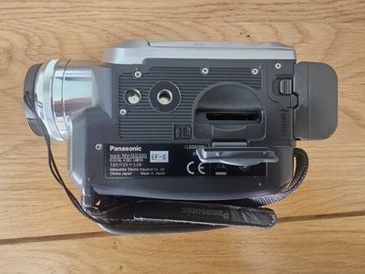 Panasonic NV-GS320 3CCD MiniDV Digital Video Camera Camcorder