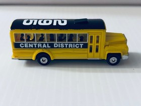 Micro Machines - Galoob - Central District School Bus #295 - Loose