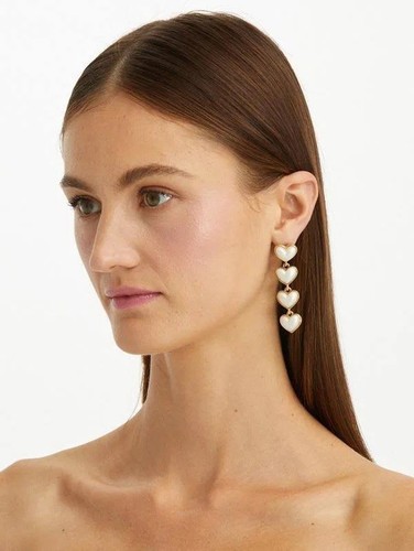 NEW OSCAR DE LA RENTA Sweetheart Pearl Necklace + earring set $961 - Picture 3 of 8
