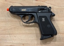 VTG 1995 RARE Wicke James Bond 007 Golden Eye Replica Cap Gun TOY Pre-owned