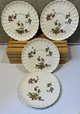 Set of (4) Spode Copeland Wicker Lane Basket Weave Dessert/Salad Plates.