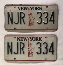Expired Matching Pair New York Statue of Liberty License Plate NJR 334 NY Plates