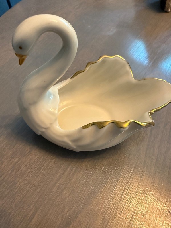 Lenox White Swan Figurine Vintage Porcelain Trinket Dish 3.75" Tall x 5" Width