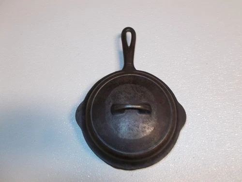 RARE Griswold 1093 Lid!!!  With No.3  709 Skillet!