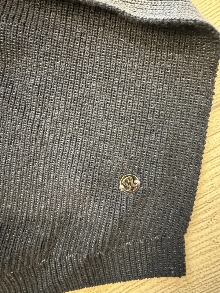 Cárdigan Lululemon para mujer talla única gris negro tejido acanalado frente abierto mantón envolvente Foto 3 de 4