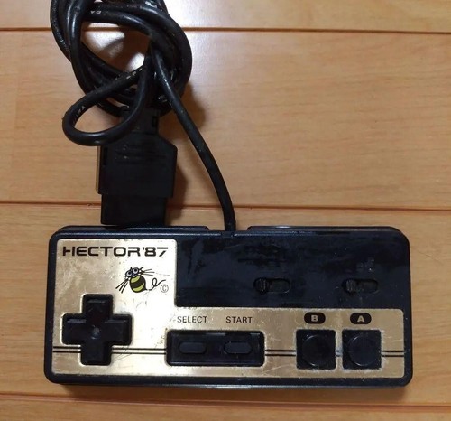 Sharp Twin Famicom AN-500B WITH Genuine adapter + Joy card FOR PARTS - Picture 9 of 10