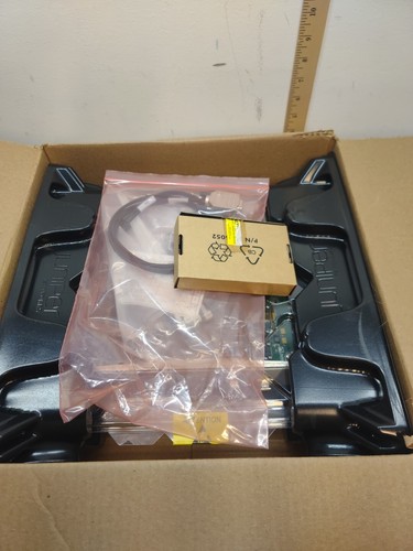 Juniper PD-4OC192-SON-XFP 710-013264 Four line-rate OC-192c/ STM-64 IPUIA01MTA - Picture 2 of 10