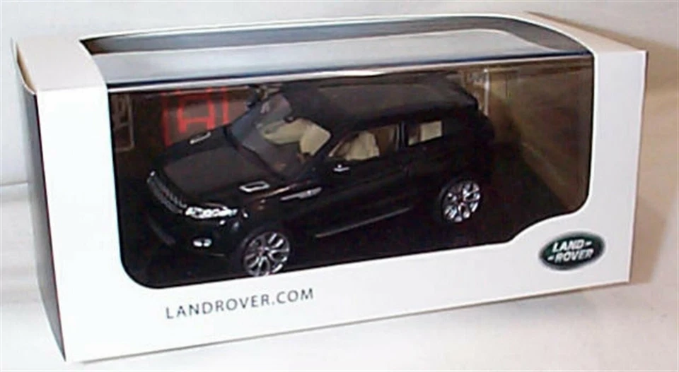 Range Rover Evoque 3 Door Santorini Black Dealer Model 1-43 Scale New in Case - Image 2 of 2