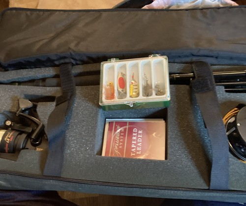 Shakespeare Alpha Rod, LX Series 3000LX, & Pfleuger Summit 1294 Reel & Lure Kit - Picture 8 of 8
