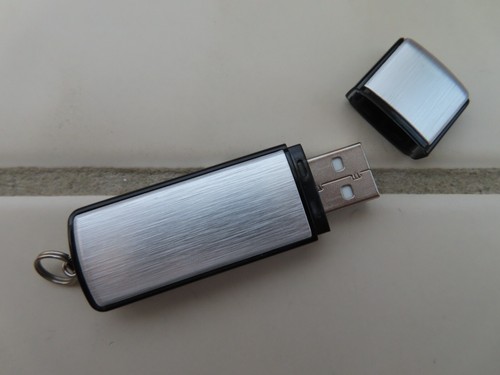 USB 2.0 Flash Drive / Memory Stick / Thumb Drive 256MB Capacity - Picture 4 of 7