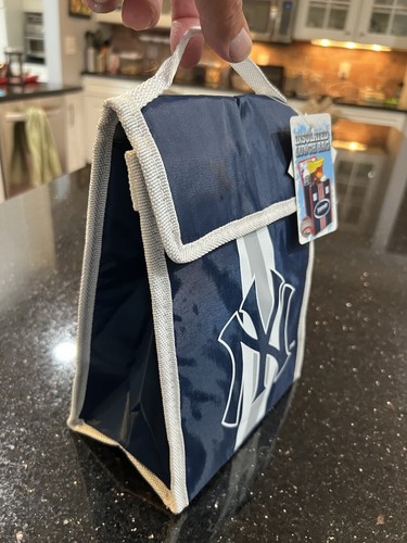 New York Yankees Logo Insulated Lunch Bag MLB Baseball. NWT's - Picture 2 of 3