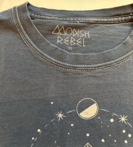 Modish Rebel Blue-Gray Dancing Skeleton graphic T shirt, XL - Picture 3 of 6
