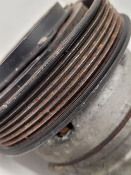 TOYOTA AVALON 2002-2004 AC Compressor 6 Cylinder 3.0L FWD AOD 8832007090 - Image 4 of 4