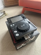 Pioneer XDJ 700 DJ Deck
