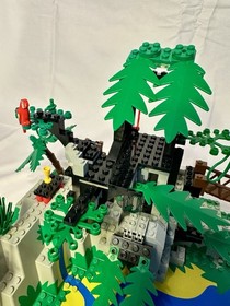 LEGO 6278 Enchanted Island (1994) -Vintage Pirates Islanders Set -Rare